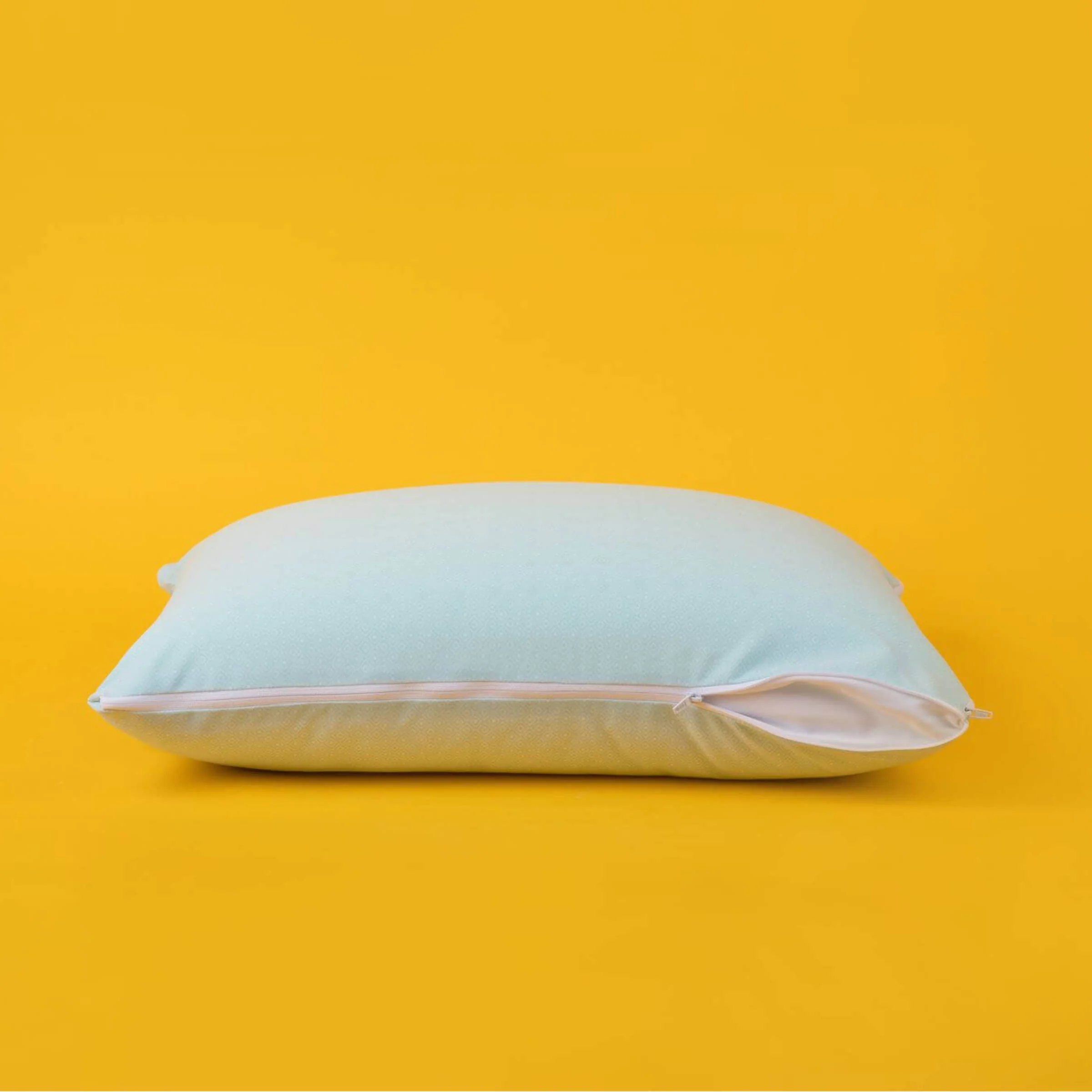 Adjustable UltraCool Pillow - Image 6